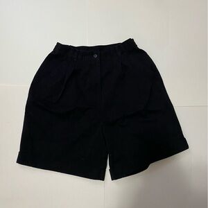 Black Cuffed Bermuda Shorts with High Waist🩵